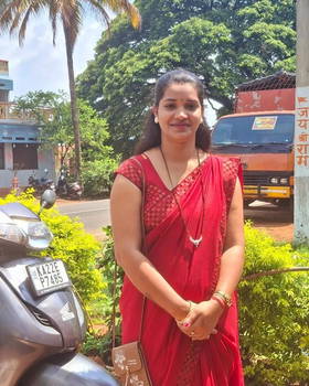 Village house wife available for fun. Incall service low cost in gajuwaka 
